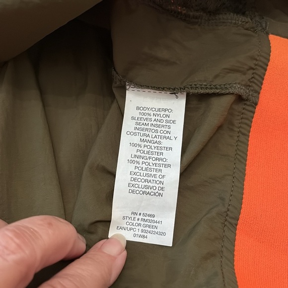 Russell Athletic Green and Black Windbreaker with Hood. Small - Picture 7 of 12